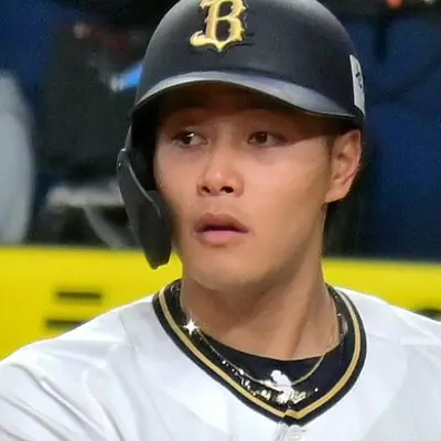 麦谷祐介