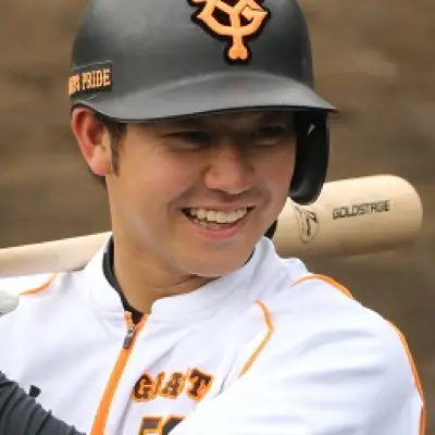 山本泰寛