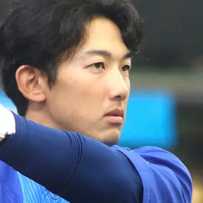 山本祐大