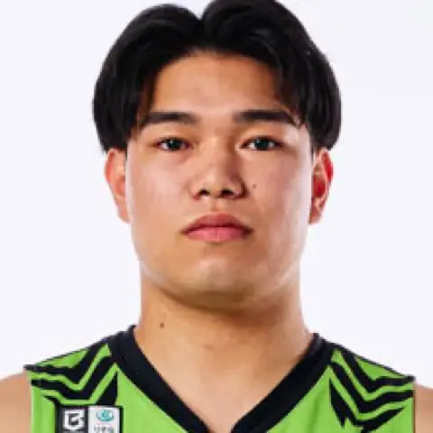西村 優真