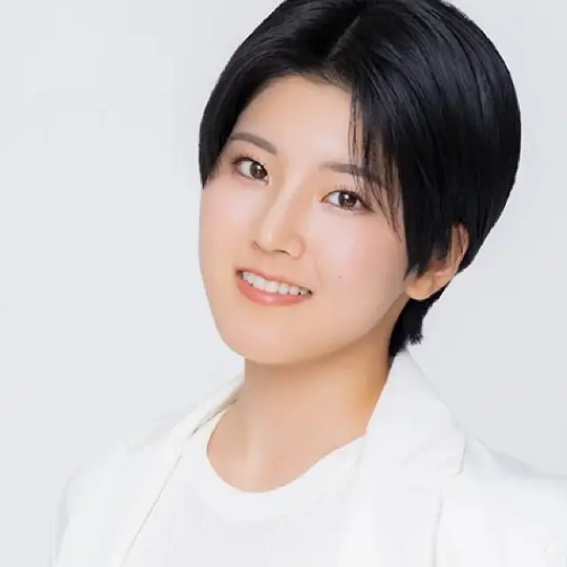 小島はな