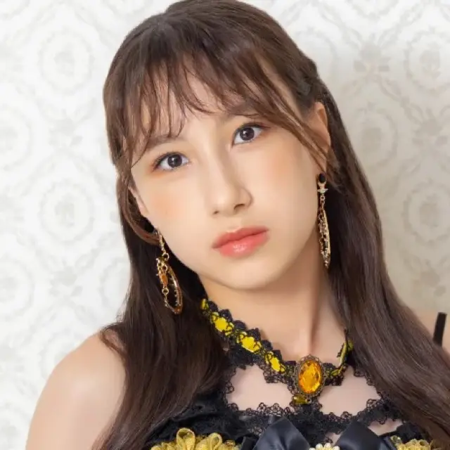 松原ユリヤ