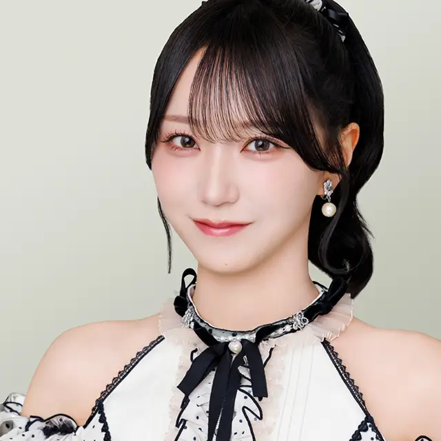 野口衣織（=LOVE）の写真