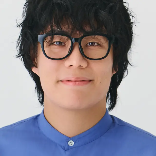 髙比良くるま（令和ロマン）の写真