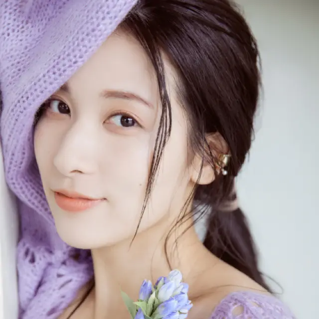 伊波杏樹（Aqours）の写真