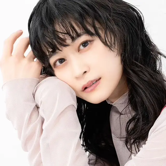 本泉莉奈