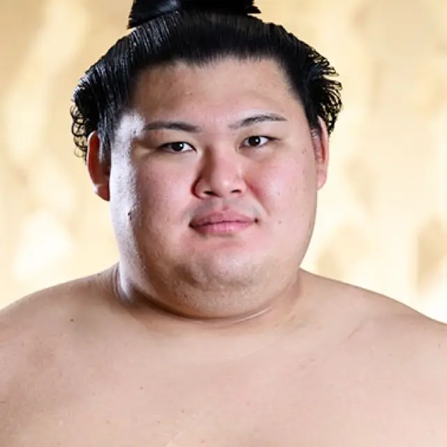 大の里